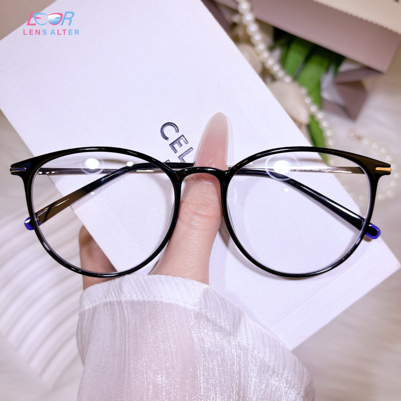 Helen Eyeglasses