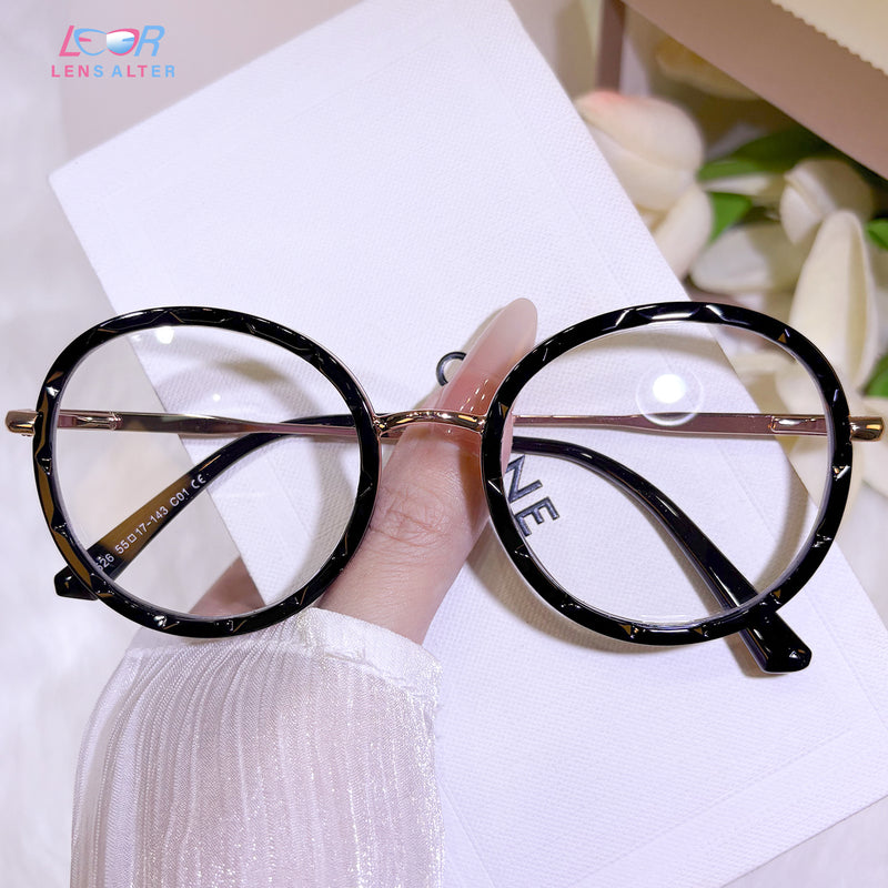 Gaia Eyeglasses