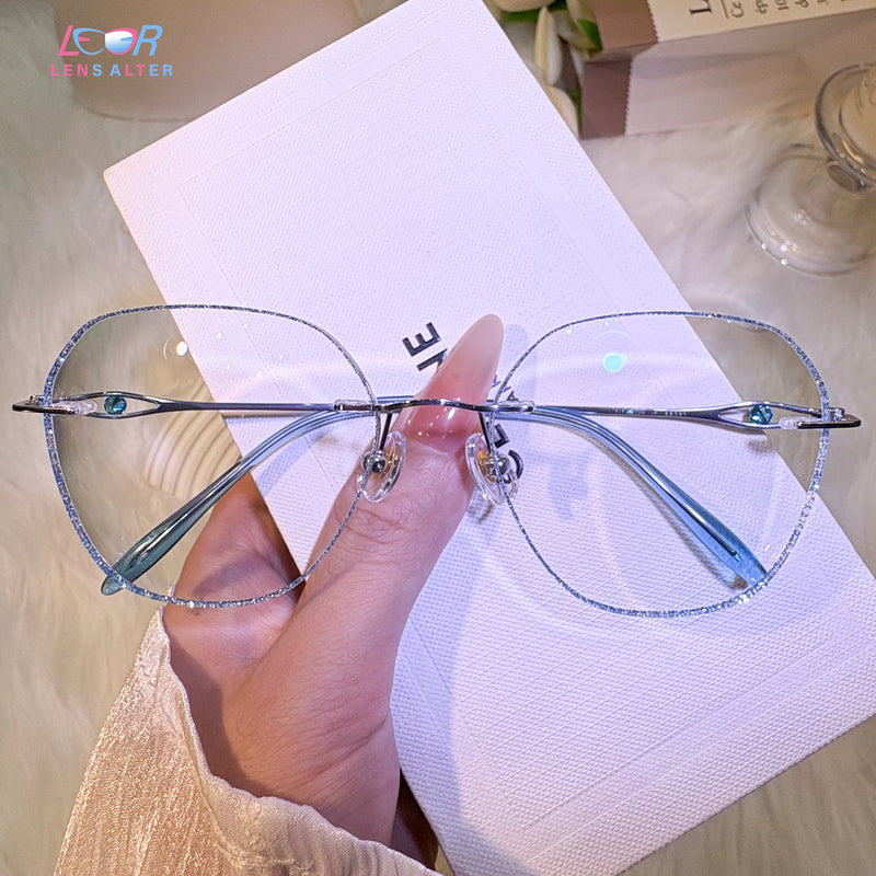 Risa Eyeglasses