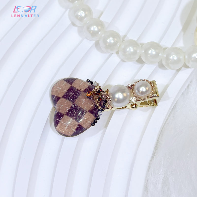 Schwarze Punkte Brillenkette