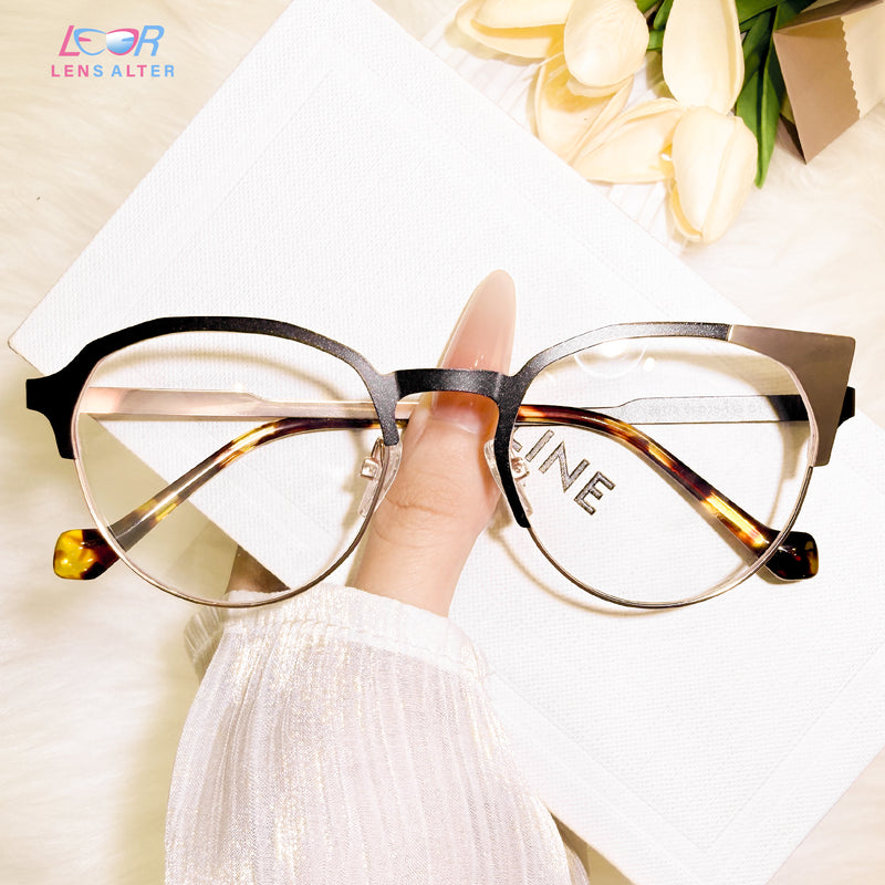 Sopio Eyeglasses