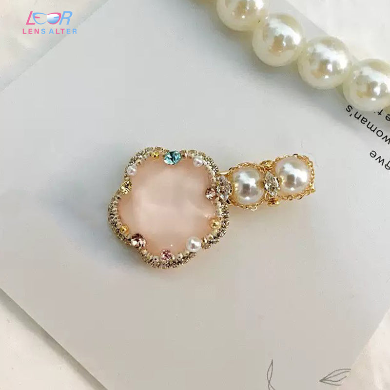 Schwarze Punkte Brillenkette