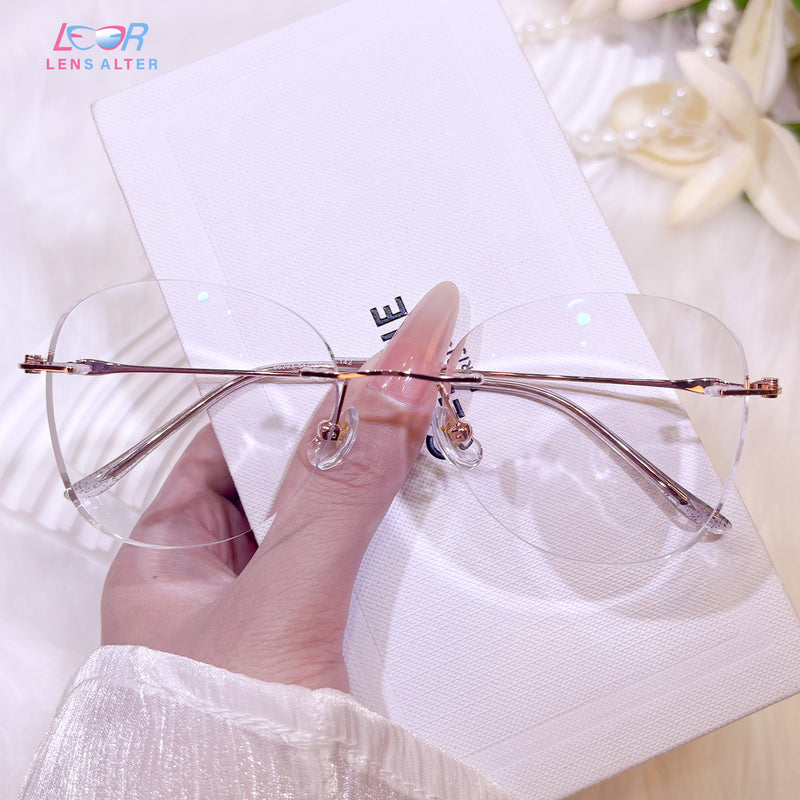 Dolora Eyeglasses